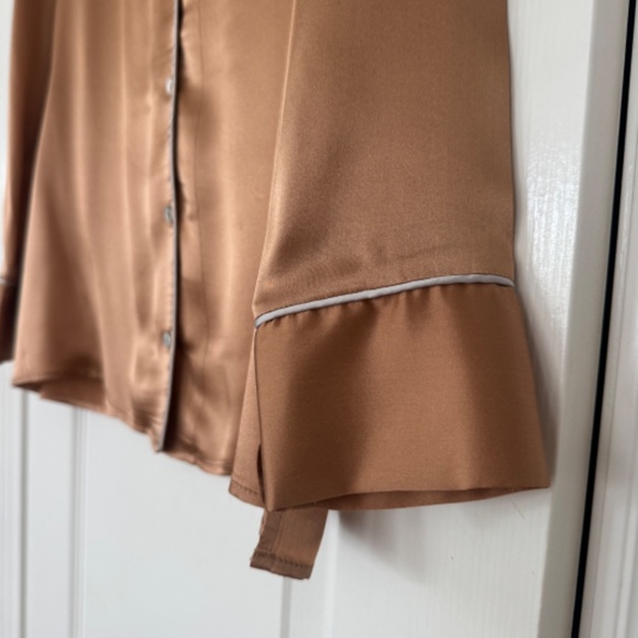 Catherine Gee Silk French Cuff Shirt with White Piping - Picture 2 of 9